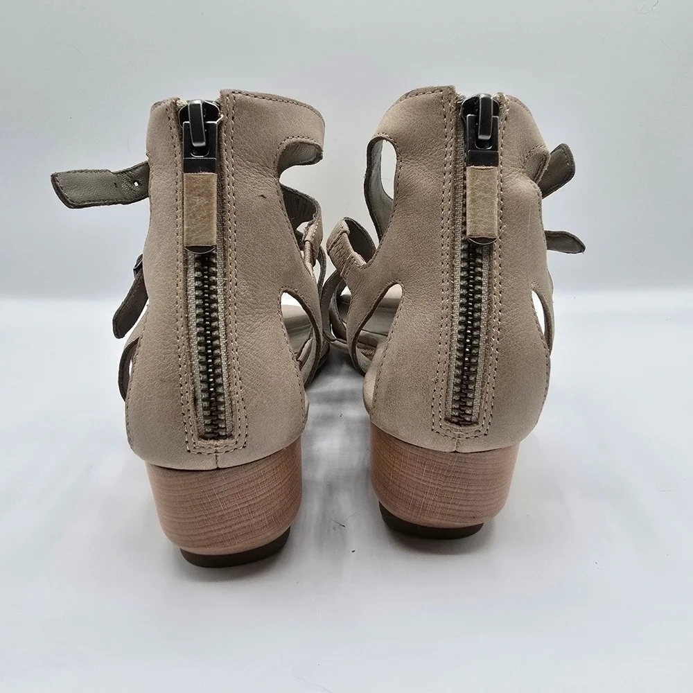 Eileen Fisher eileen fisher